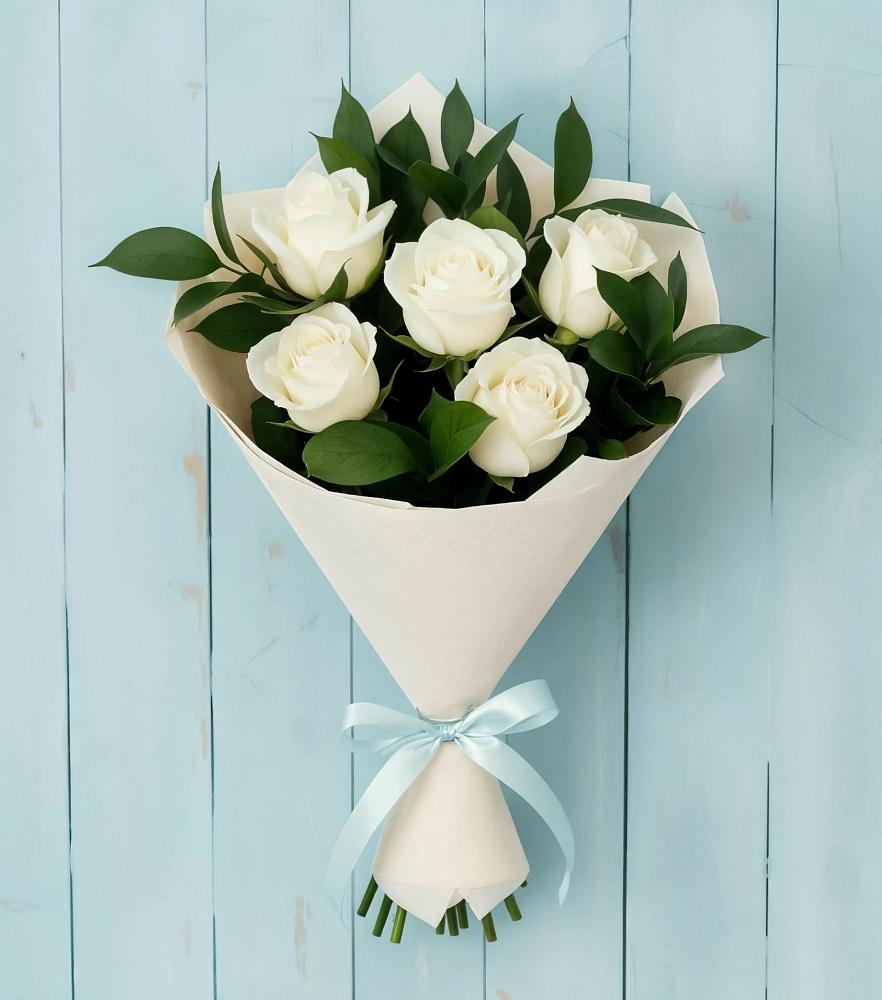 Букет цветов из: Розы в Артём