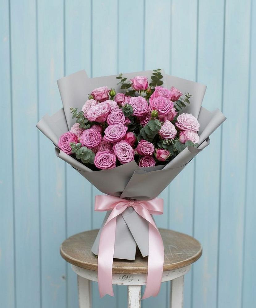 Букет цветов из: Розы в Артём