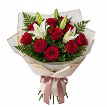 Букет цветов из:  Лилии и Розы в Артём