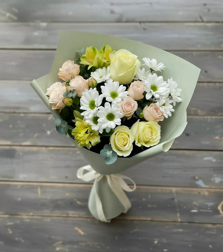 Букет цветов из: Альстромерии, Розы и Хризантемы в Артём