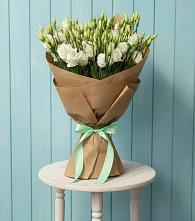 Букет цветов из:  Лизиантусы в Артём