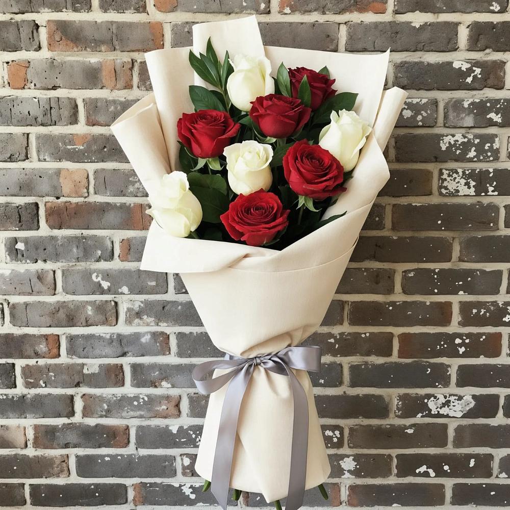 Букет цветов из: Розы в Артём