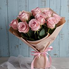Букет цветов из:  Розы в Артём
