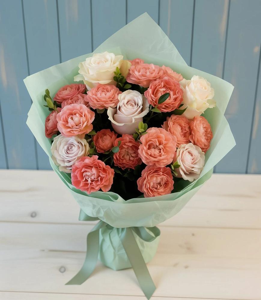 Букет цветов из: Розы в Артём