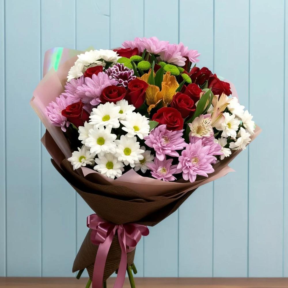 Букет цветов из: Розы, Хризантемы и Альстромерии в Артём