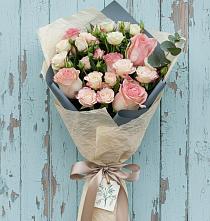 Букет цветов из:  Розы #REPLACE_PRED# Артём