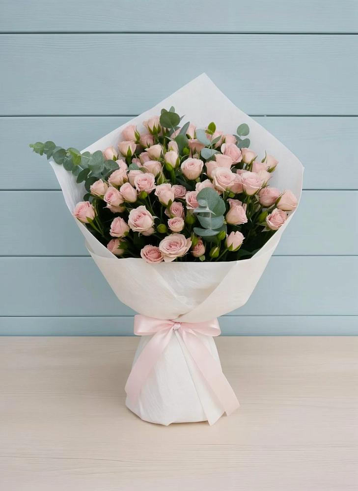 Букет цветов из: Розы в Артём