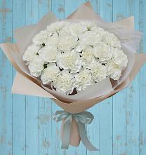 Букет цветов из:  Гвоздики в Артём