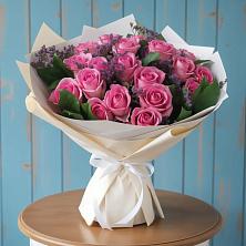 Букет цветов из:  Розы в Артём